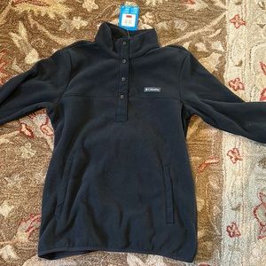 Columbia size M Fleece pull over
